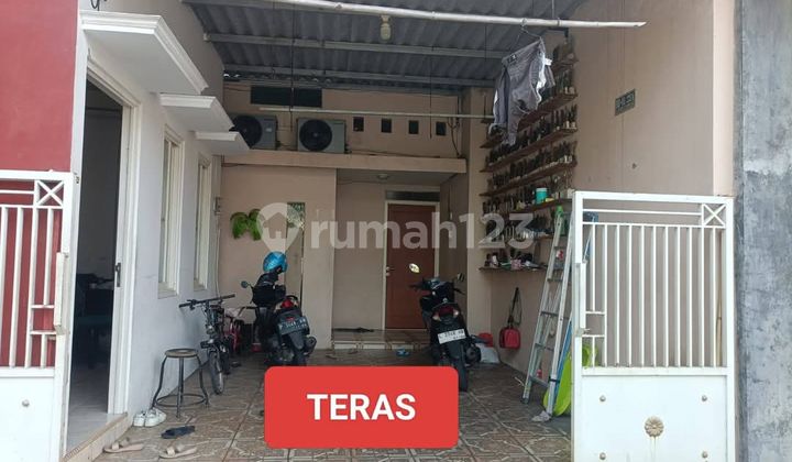 garasi/carport rumah bagus siapp huni di
