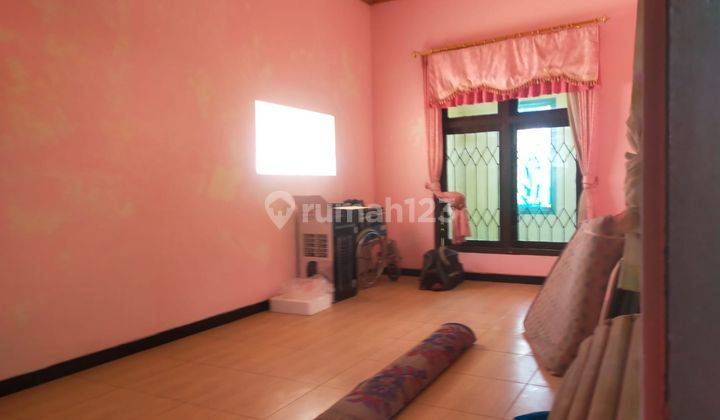 ruang keluarga dijual cepat rumah 2 lt