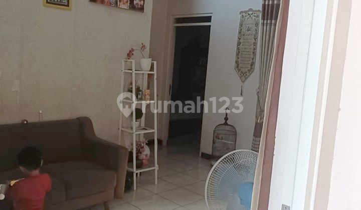 ruang tamu rumah bagus siapp huni di