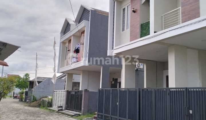 Rumah Baru 2 Lantai Murah Di Gunung Anyar 1