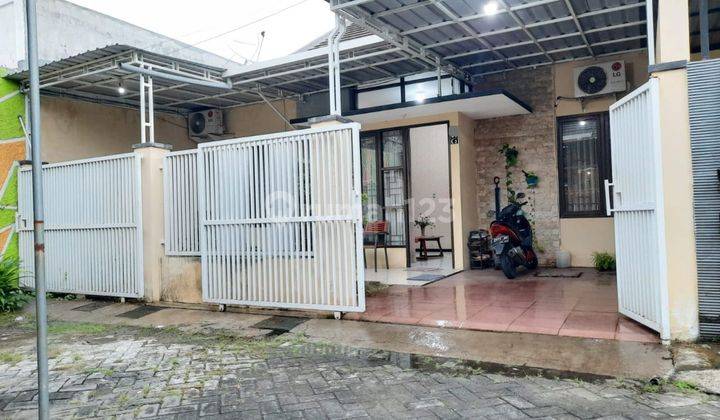 Rumah Semi Furnished Perum Kutisari Dijual Cepat 1