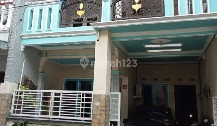 Rumah 2 Lantai Jambangan Dijual Cepat 1