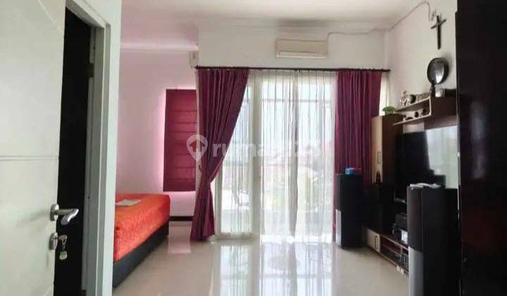 Rumah Bagus 2 Lt Mepet Merr Dijual Cepat  2