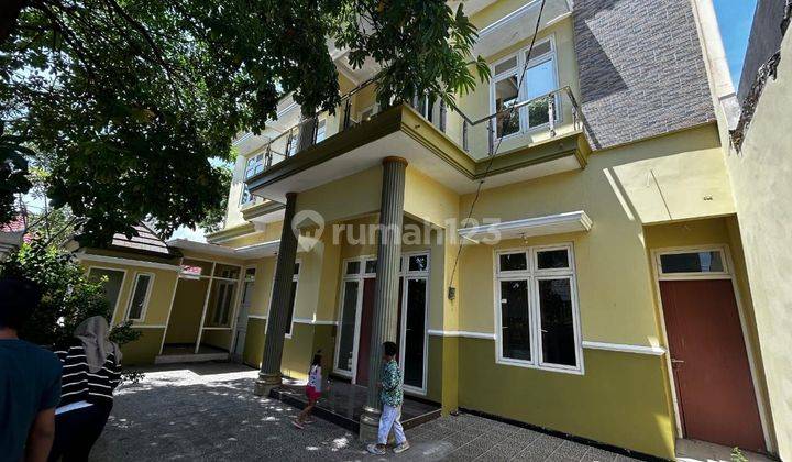 Rumah Hook 2 Lantai Bu  Rungkut Surabaya  1