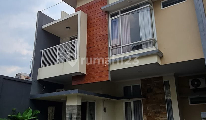 Dijual Murah Rumah 2 Lantai di Bawah NJOP, Jagakarsa, Jakarta Selatan Dijual Murah Rumah 2 Lantai di Bawah NJOP, Jagakarsa, Jakarta Selatan
