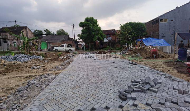 Dijual Hunian Cantik Cluster De Villa Kedungmundu,Sambiroto,Semarang Timur 8