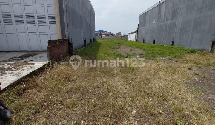 Strategic Indent Warehouse Near Kopo Bizpark Toll Exit Bandung