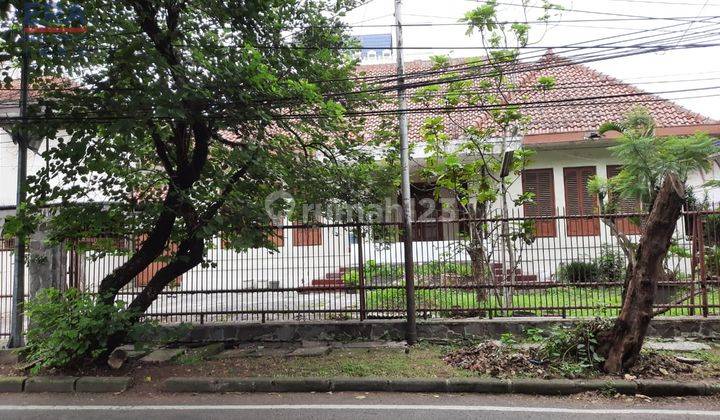 Rumah Lama Murah Hitung Tanah Saja di Pusat Kota Sayap Riau Bandung 2