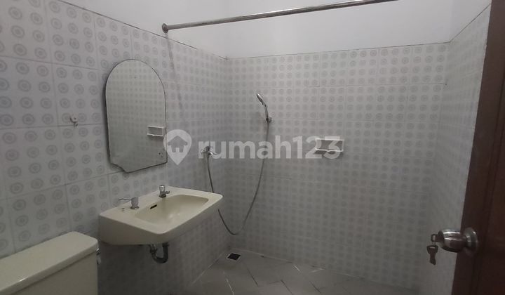 Ready-to-occupy land calculation house by Kurdi Moh Toha in Bandung. 2