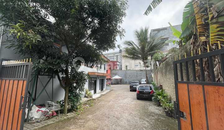 Auction house Cicendo Babakan Radio Bandung. 2