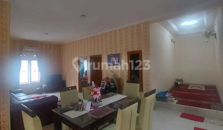 Rumah 2 Lantai Strategis Mainroad Dewi Sartika Bandung 2