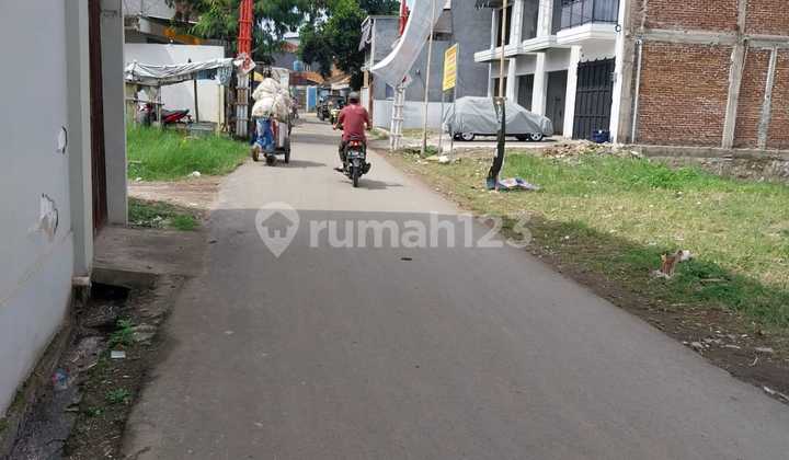 Ready-to-build land in Margahayu Kopo Islamic boarding school area.