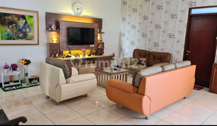 Parahyangan new town house kbp Bandung near toll access