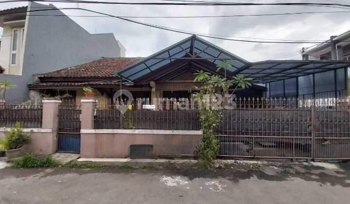 Rumah Hook Strategis Taman Kopo Indah 1 Bandung