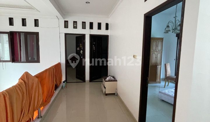 Abadi Regency Setiabudi compound house, Bandung, West Java