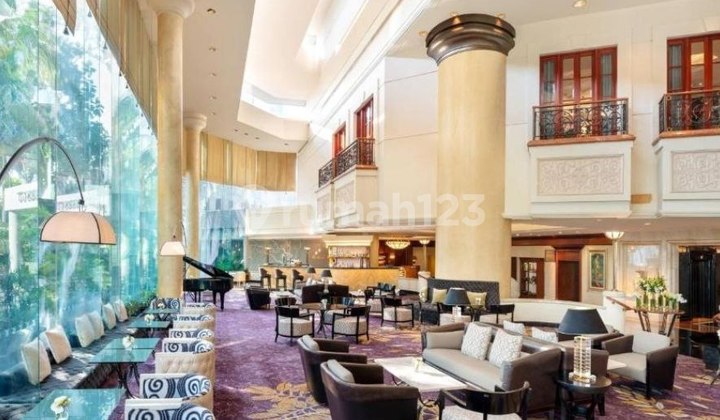 Hotel Bintang Lima Lokasi di Jl Embong Malang 