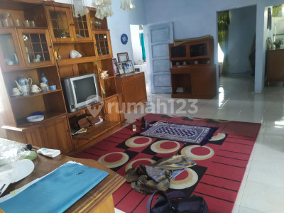 Rumah Mewah Dengan Fasilitas Lengkap Dengan Pemandangan Yang Hijau di Sukabumi 3