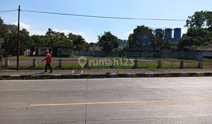 Tanah strategis hanya 75 m dari keluar pintu tol caringin..ciawi..keluar di i km 53..lokasi jarang ada strategis..cocok untuk showroom atau rumah sakit