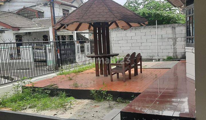 Rumah satu setengah lantai siap huni di pondok kelapa  area 2