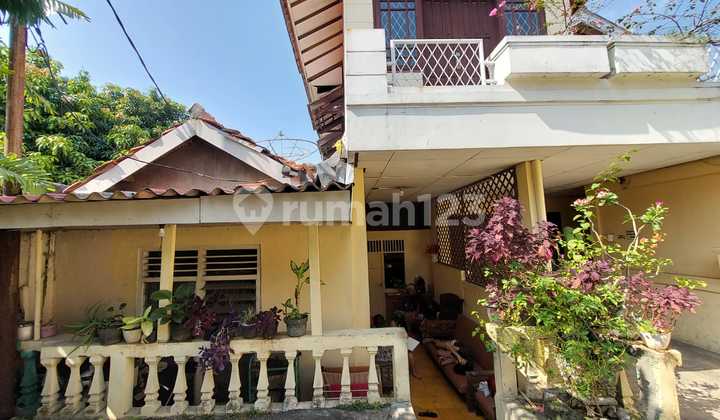 Jual Rumah Kost..hanya 50 Meter Dari Jalan Raya Lenteng Agung Jual Rumah Kost..hanya 50 Meter Dari Jalan Raya Lenteng Agung