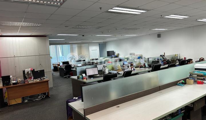 Dijamin Paling Murah Ruang Kantor Full Furnished Size 303M2 di Office 88 Kota Kasablanka