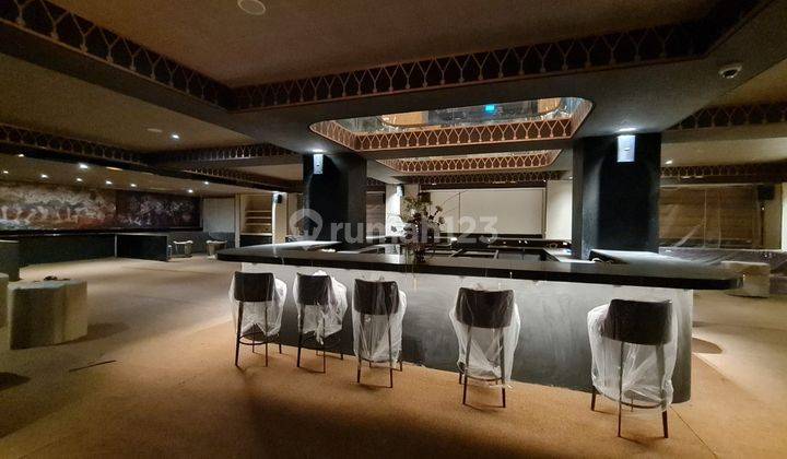 The St Regis Residence 3 BR 375sqm Setiabudi Jakarta Selatan,  Apartment