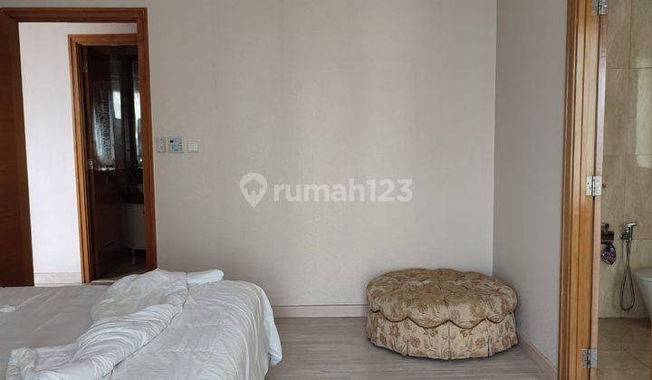 Apartment Lokasi Prestise Unit Langka 4 BR 273sqm Full Golf Course View, Private Lift di Senayan Residence,  Apartment