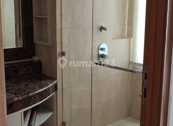 Apartment Lokasi Prestise Unit Langka 4 BR 273sqm Full Golf Course View, Private Lift di Senayan Residence,  Apartment