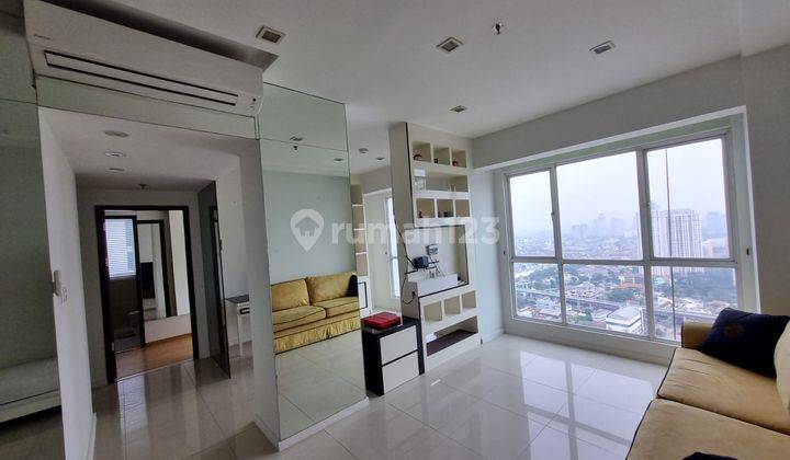 Apartment Connect Mall Paling Murah 3 BR 117m2 Unit Corner di Gandaria Heights Gancit