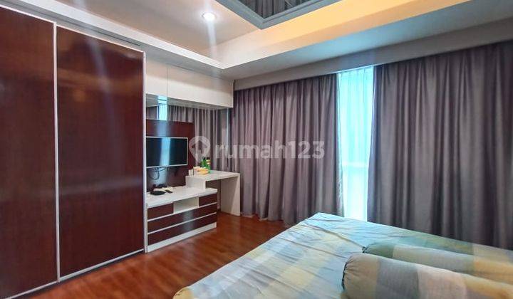 Unit 3 BR Tipe Paling Besar 135sqm View Cantik Ke City di Casa Grande Kokas