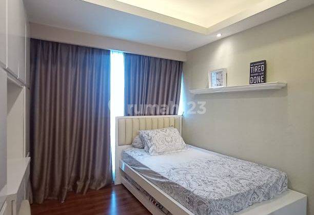 Unit 3 BR Tipe Paling Besar 135sqm View Cantik Ke City di Casa Grande Kokas