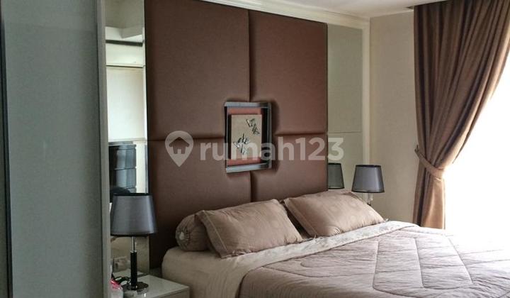 Paling Murah Unit 2 BR 106m2 Private Lift Semi Furnished di Casa Grande Kokas