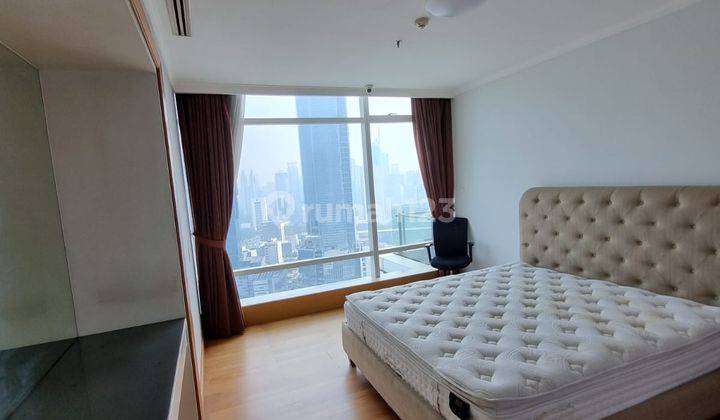 Nice Unit 2 BR + Study Room 232sqm Fully Furnished Private Lift In Kempinski Private Residence, Private Lift, Walking Distance To Mrt Station 1