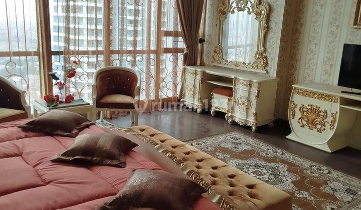 Unit Penthouse St Moritz Connect Lippo Mall Puri 317m2 Fully Furnished 2
