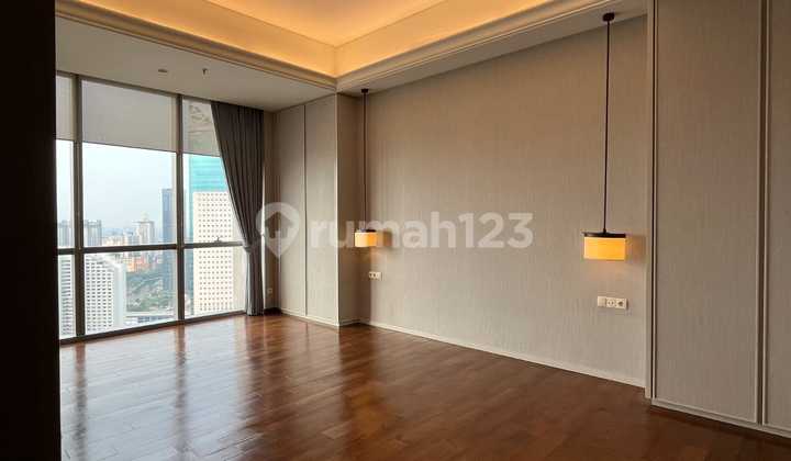 Best Deal Unit 4 BR 363sqm with Private Swimming Pool in Anandamaya Residence 2