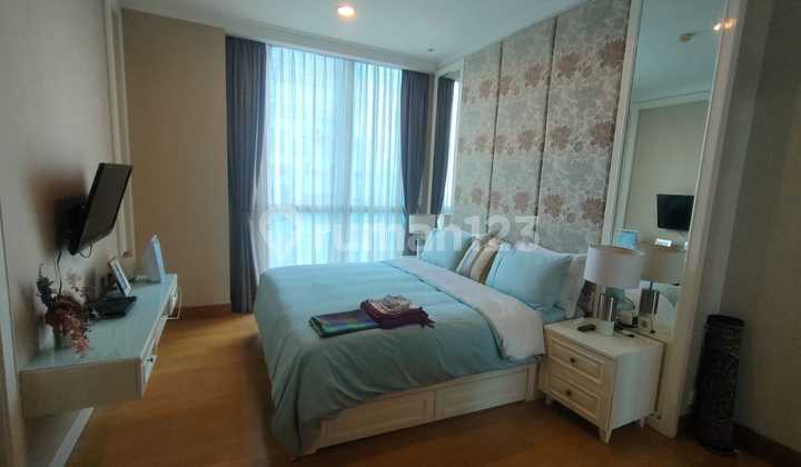 Unit 2 BR 94m2 Paling Murah Furnished di Residence 8 Senopati