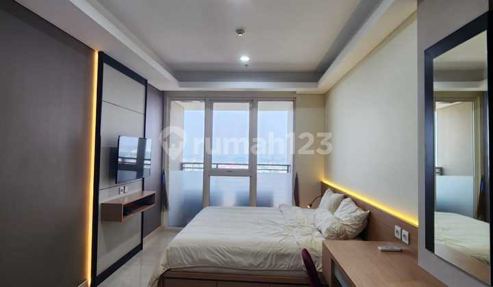 The Best 1 BR 80 Sqm Unit with Swimming Pool View in Pondok Indah Residence The Best 1 BR 80 Sqm Unit with Swimming Pool View in Pondok Indah Residence