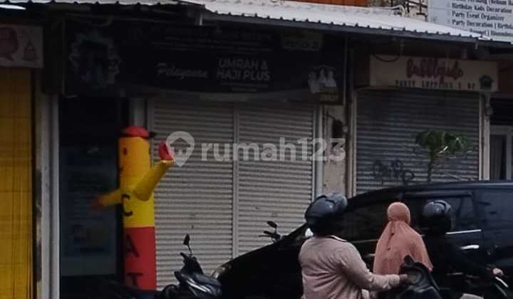 Good and Spacious Shop House, 2 Floors on Siliwangi Street Cirebon West Java Good and Spacious Shop House, 2 Floors on Siliwangi Street Cirebon West Java