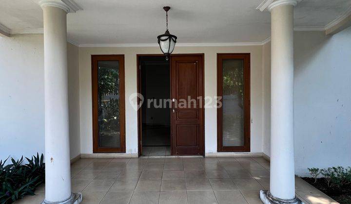 Rumah Bagus Semi Furnished SHM - Sertifikat Hak Milik di kemang , Kemang 2