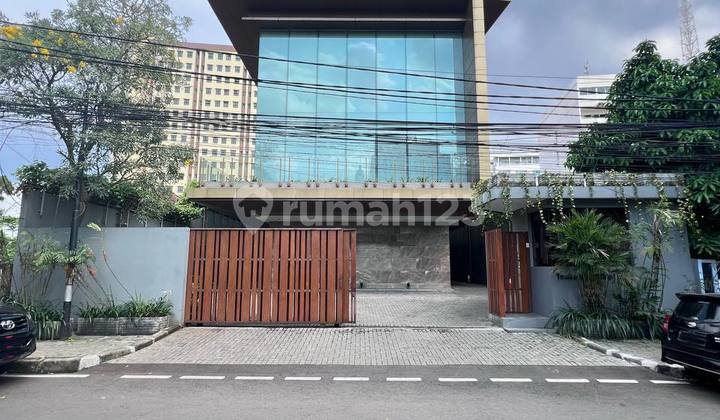 Kantor di Menteng Jakarta Pusat 875 m Baru Kantor di Menteng Jakarta Pusat 875 m Baru