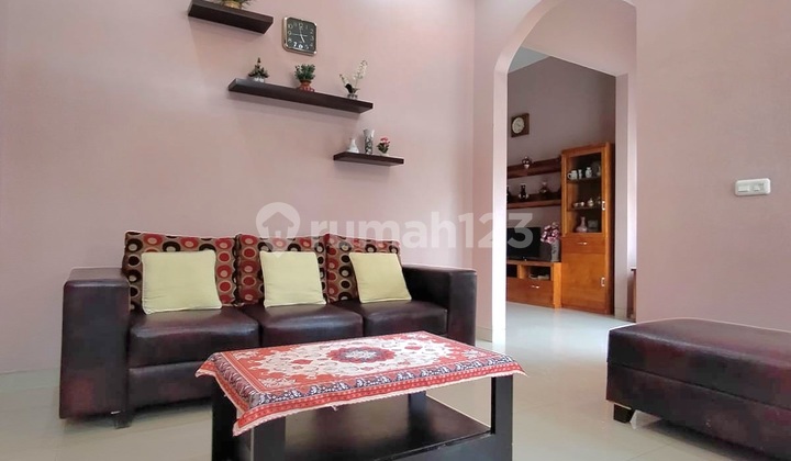 Rumah bagus Siap huni dekat kampus universitas Indonesia  2