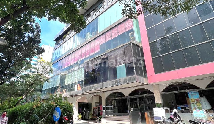 Kantor di Menteng Jakarta Pusat 471 m Bagus Sekali Kantor di Menteng Jakarta Pusat 471 m Bagus Sekali