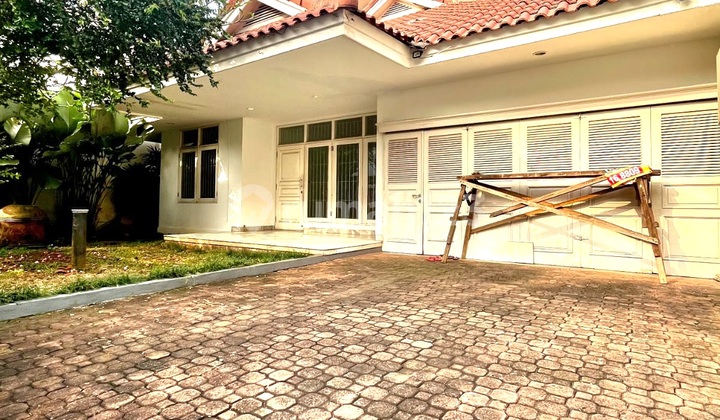 Rumah Hunian Tenang Dan Asri Cipete Dekat Kemang