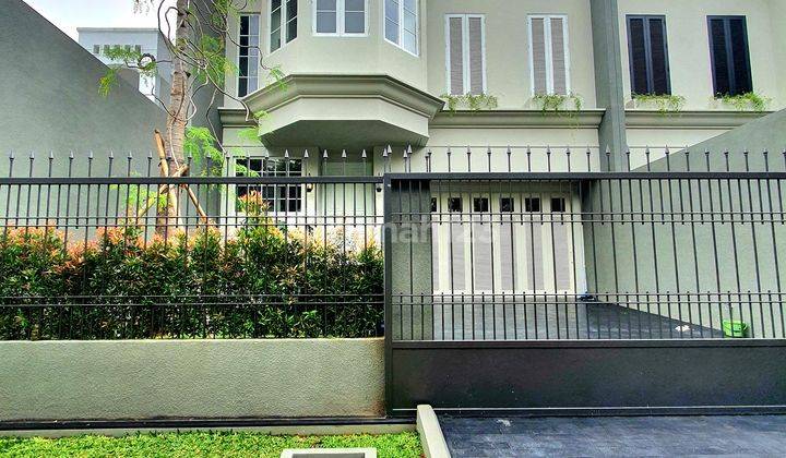 Luxurious House Design American Classic Private Lift Senopati  1