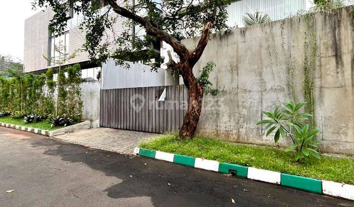 Rumah di senayan design mewah Best Location  1