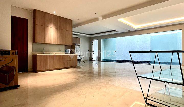 Rumah di senayan design mewah Best Location  3