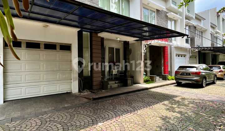 Rumah fully furnished di Patal senaya Jakarta Selatan Rumah fully furnished di Patal senaya Jakarta Selatan