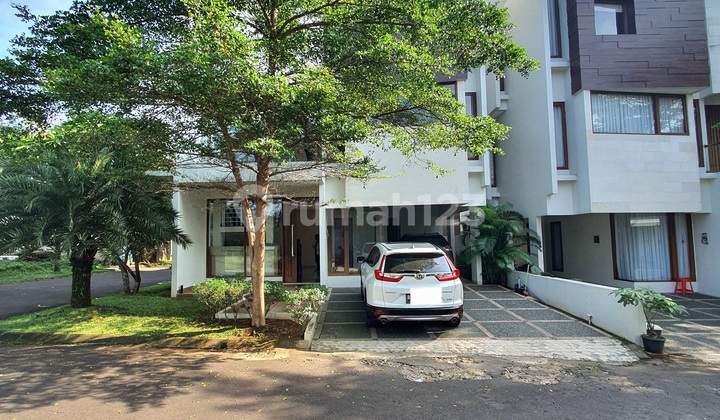 Rumah di Lebak bulus cilandak Jakarta selatan 