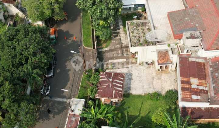Rumah Bangunan 2 lantai dalam kompleks Elit tebet barat 2