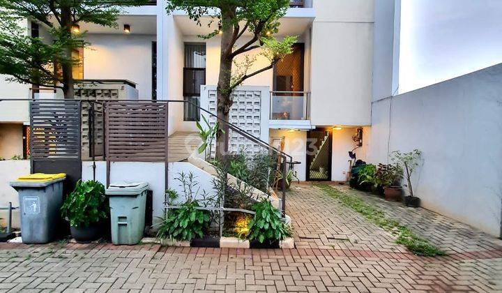 Townhouse Modern Minimalis 3 Lantai private pool,Cilandak  2